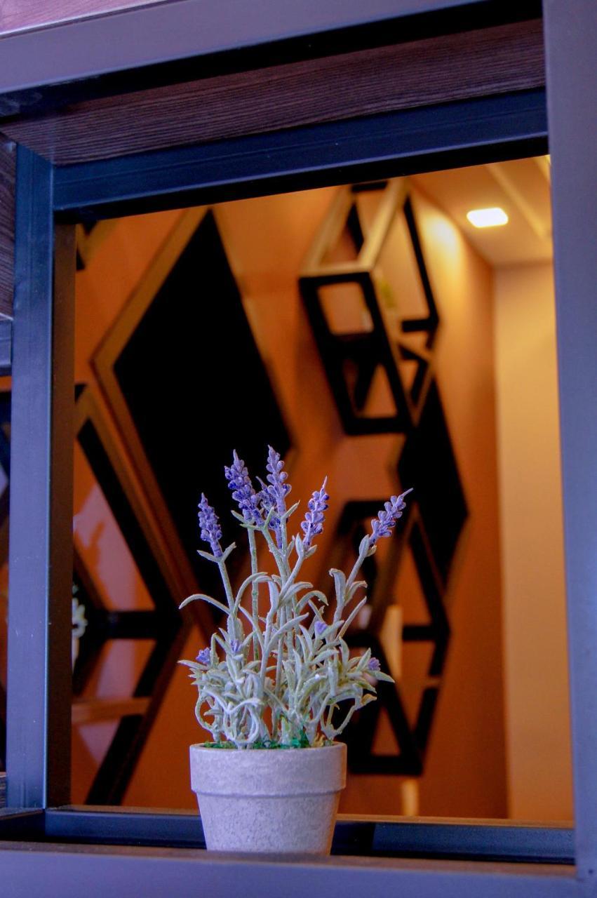 Moscow Boutique Hotel Ereván Exterior foto