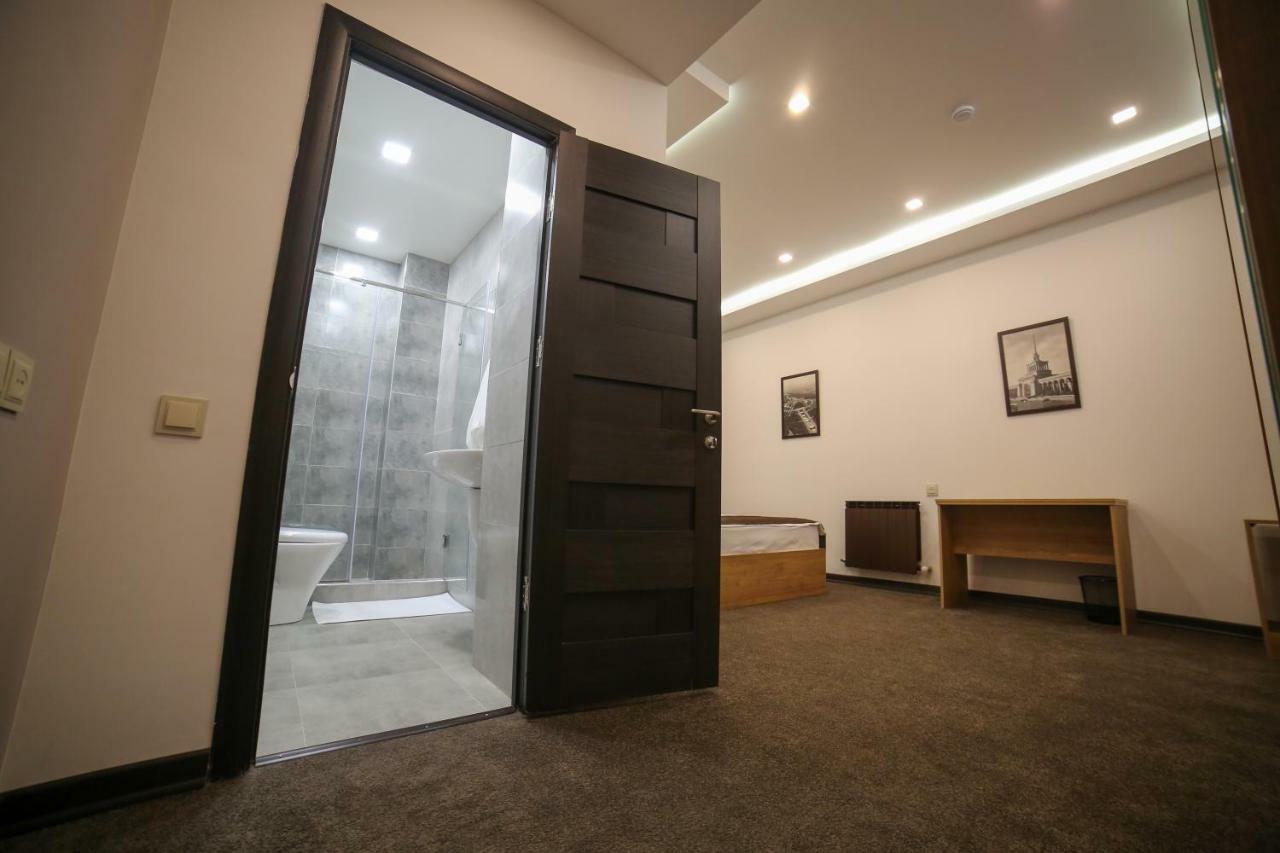 Moscow Boutique Hotel Ereván Exterior foto