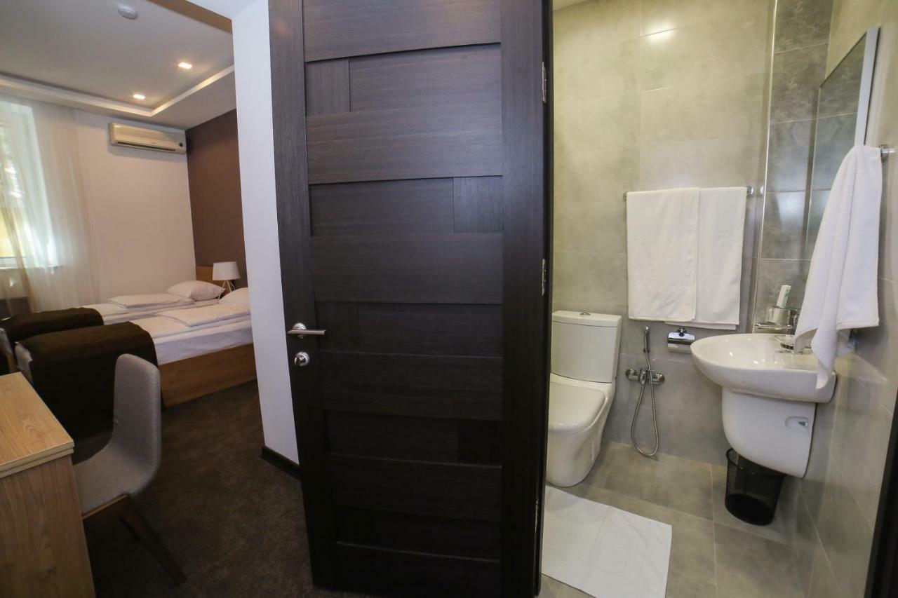 Moscow Boutique Hotel Ereván Exterior foto